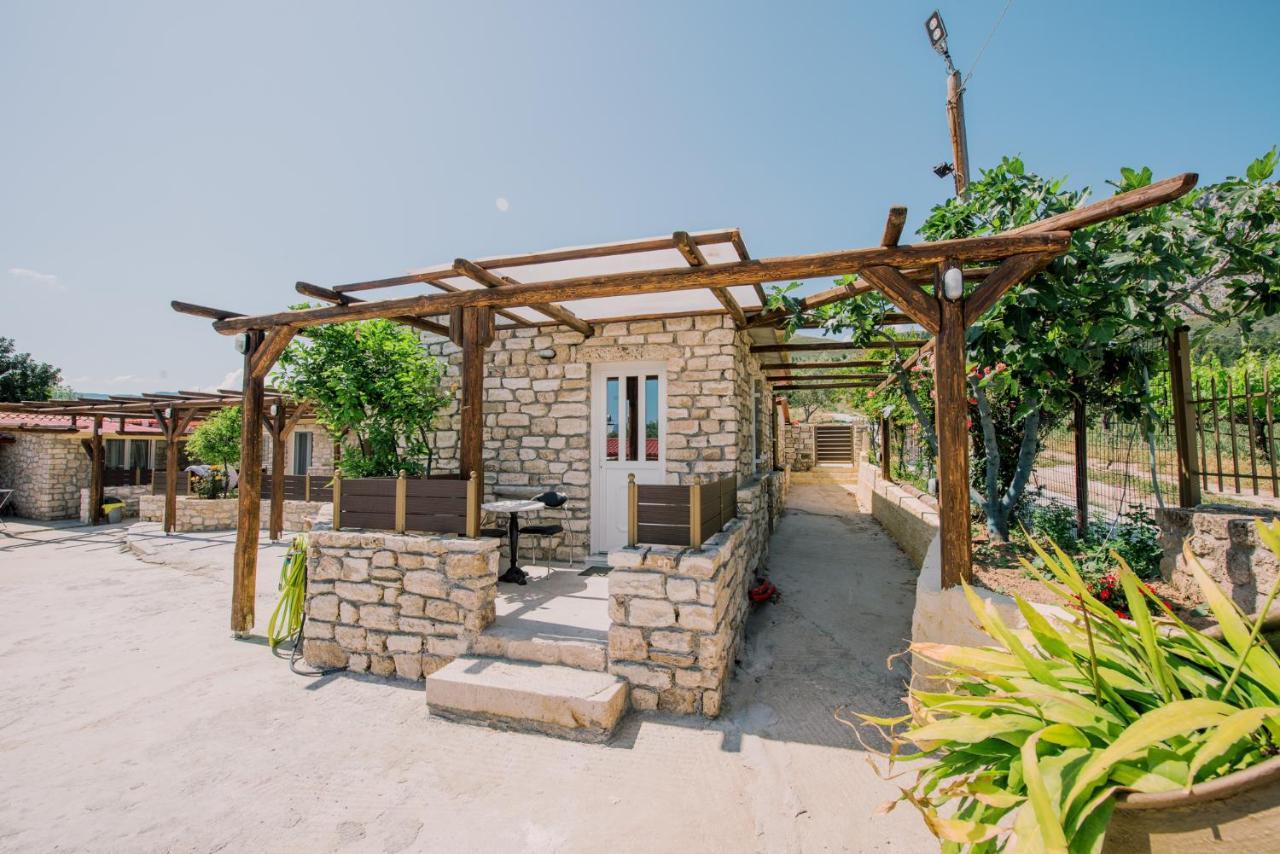 Acrocorinth Apartments Экстерьер фото