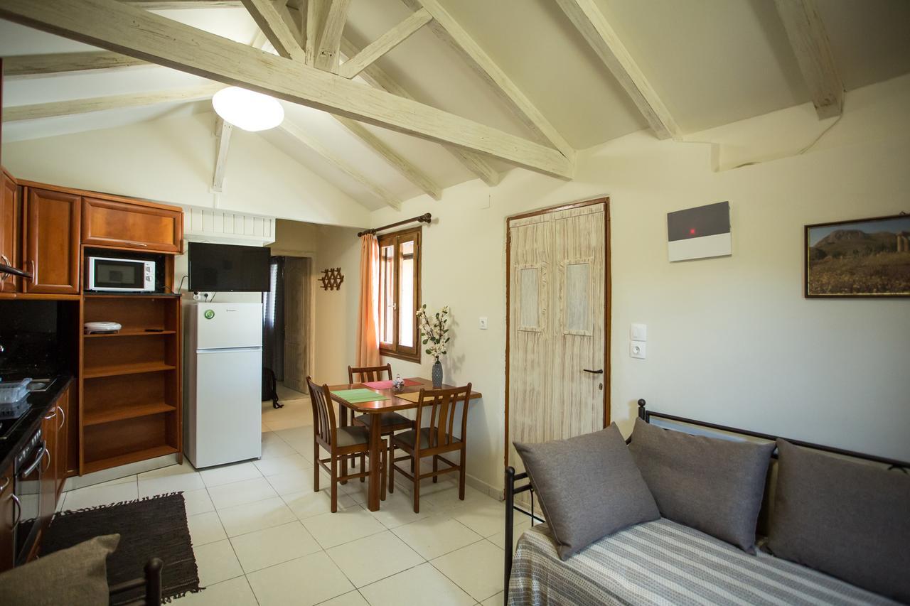 Acrocorinth Apartments Экстерьер фото